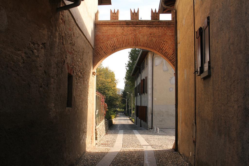 L' Antica Corte Lazzago Como Exteriör bild